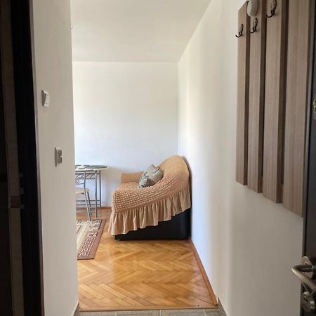Apartment Victoria Gherla Exteriör bild